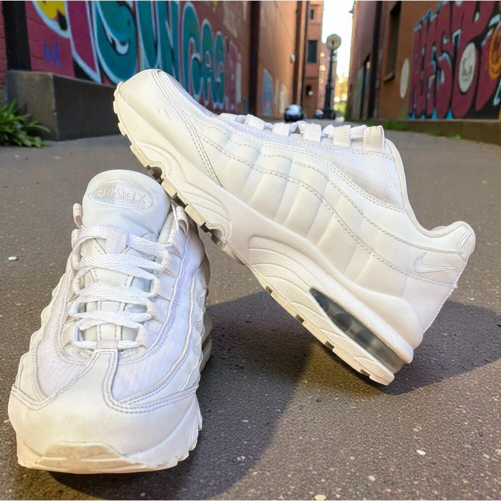 Nike Air Max 95 Triple White GS Youth Size 5.5Y - Picture 5 of 8